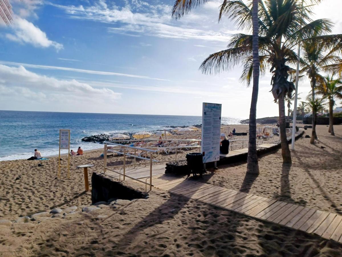 Bungalow Playa Bastian - Piscina Climatizada - Wifi - Playa 1 Min. Apartment Costa Teguise Exterior photo