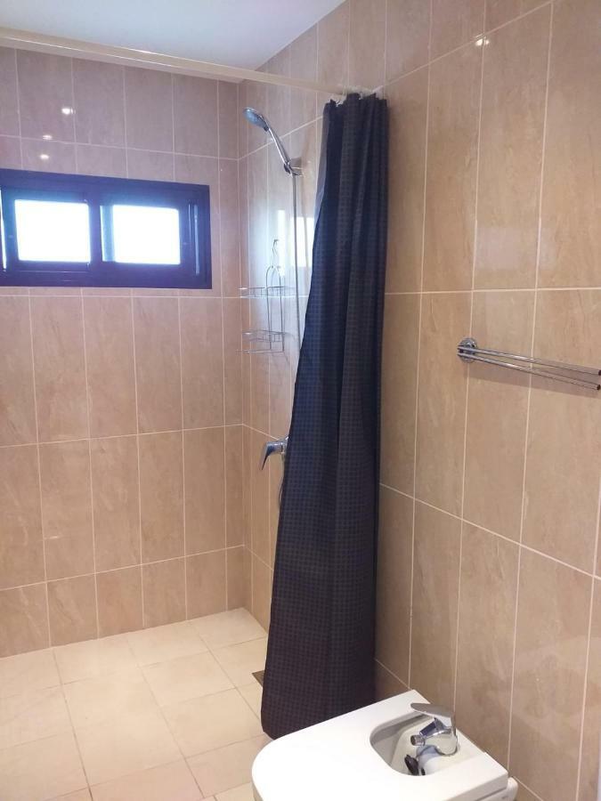 Bungalow Playa Bastian - Piscina Climatizada - Wifi - Playa 1 Min. Costa Teguise Exterior photo